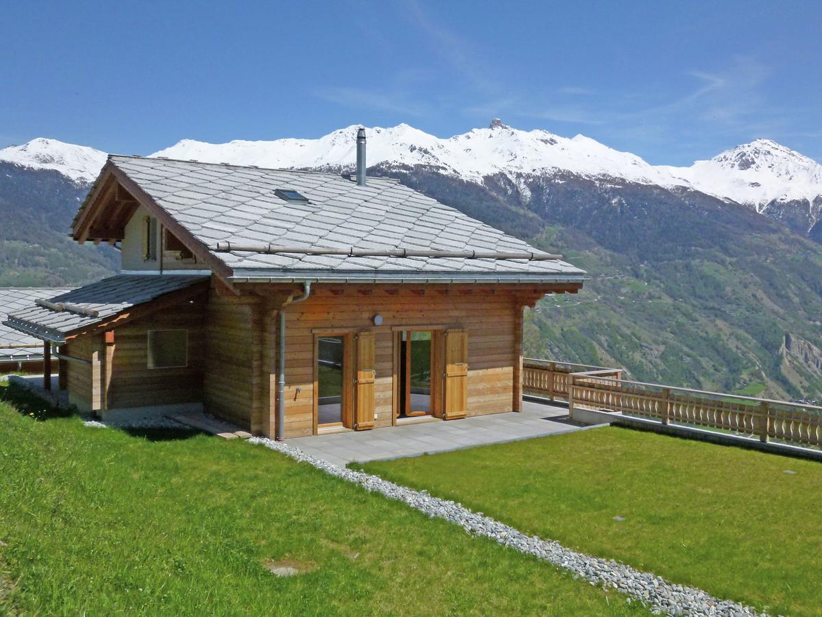 Mountain-View Chalet In Heremence With Terrace Екстериор снимка
